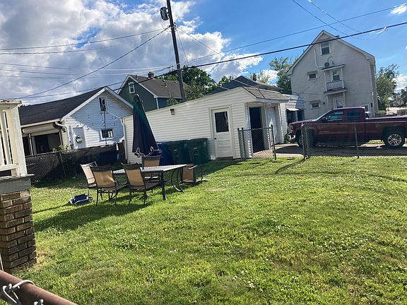 4th image of 2110 Bunts Rd #2U