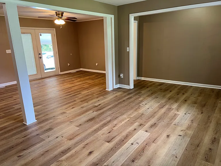 1217 Pennywood Dr — Photo 4