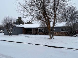 1401 W 11th St, Alturas, CA 96101