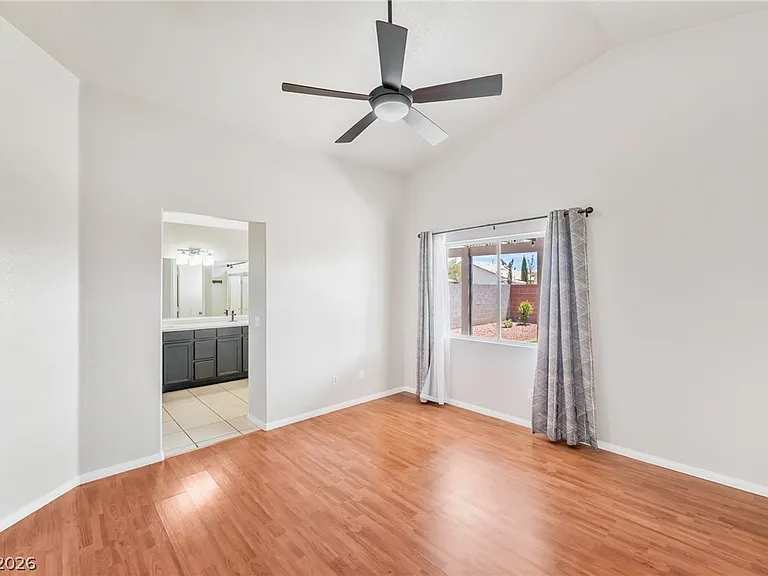 4353 Scarlet Sea Ave — Photo 13