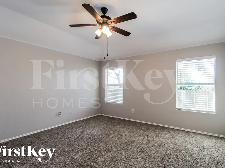 1450 Waldrop Dr — Photo 11