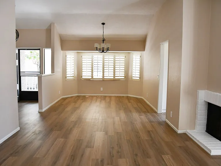 2337 Skyline Dr — Photo 13