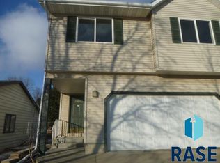 1508 E 57th St, Sioux Falls, SD 57103