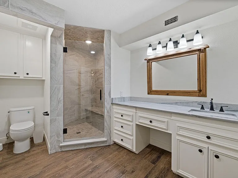 11707 Edgewater Ct — Photo 22