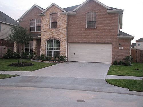 1st image of 804 Almond Pointe