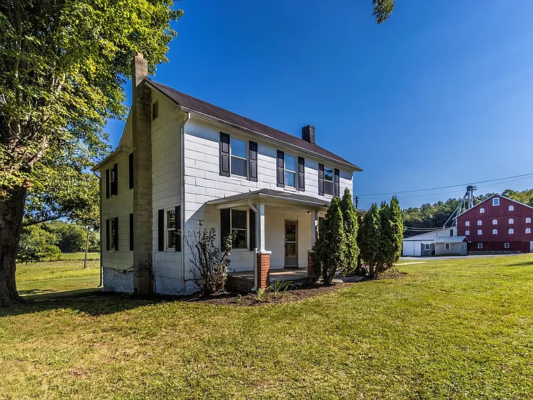 13634 Glissans Mill Rd — Photo 38