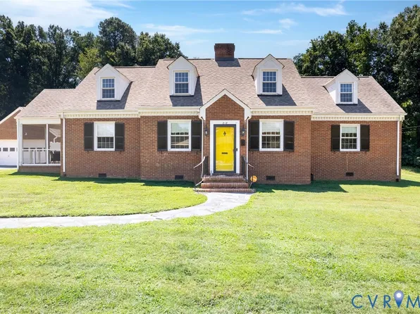 218 Claremont St, Petersburg, VA 23805
