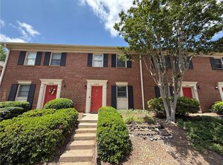 2910 Webb Bridge Rd, Alpharetta, GA 30009