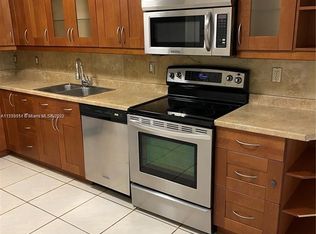 555 Racquet Club Rd #45, Fort Lauderdale, FL 33326