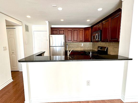 Breakfast Bar