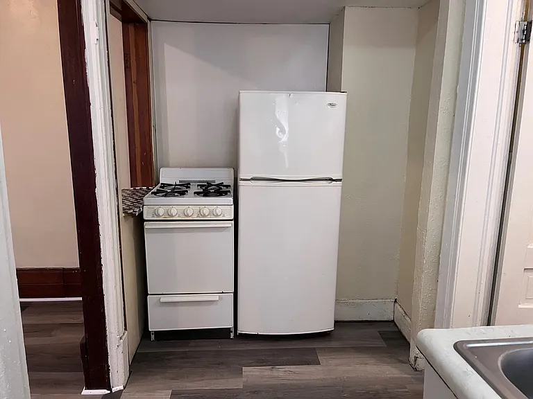 326 Western Ave #2 — Photo 6