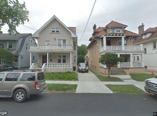 8525 111th St #2, Richmond Hill, NY 11418