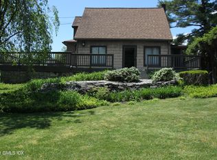 30 Grey Rock Dr, Greenwich, CT 06831