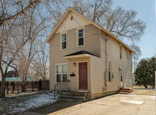 212 12th St NW, Rochester, MN 55901