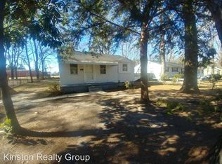 2212 Briarfield Rd, Kinston, NC 28501