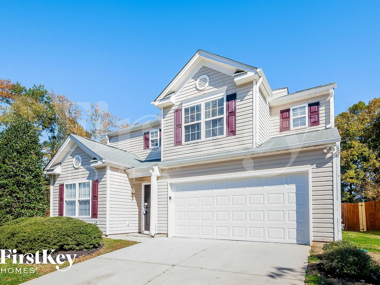 4 bed, 2.5 bath, 2172 sqft, $2,405 — Photo 2