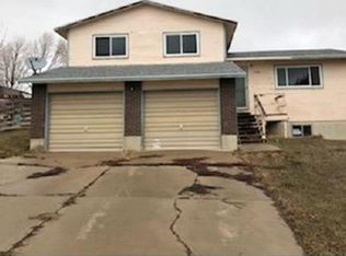 1342 Canyon Ct, Kemmerer, WY 83101