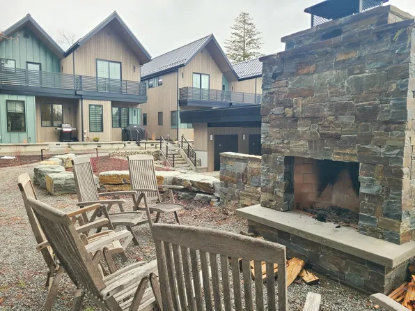 217 W Lake St, Sandpoint, ID 83864