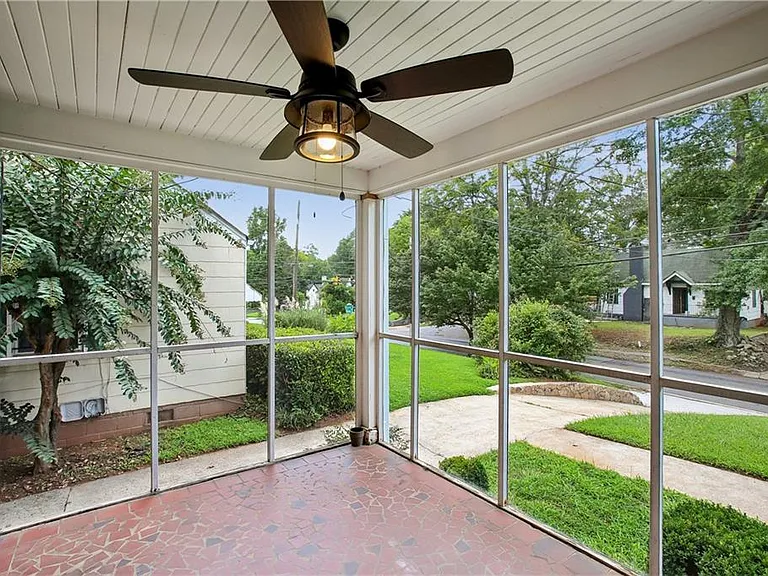 1649 Beecher St SW — Photo 22