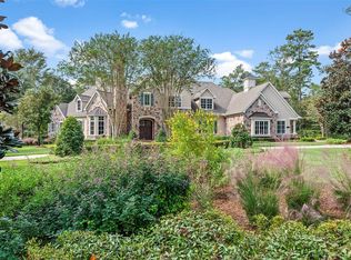 3 Clubview Ct, The Woodlands, TX 77382