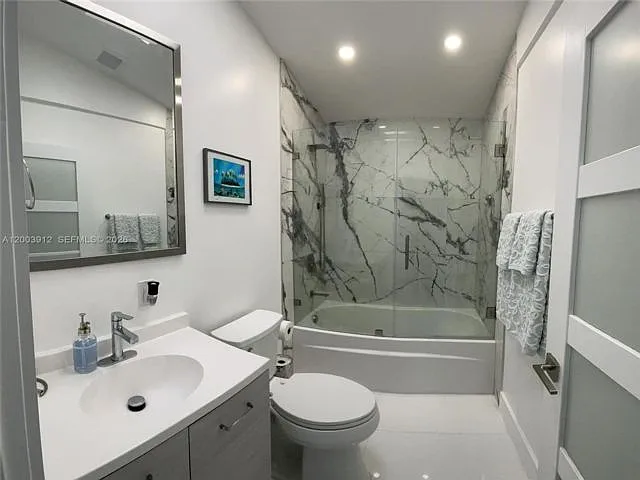 15551 SW 155th Ave — Photo 7