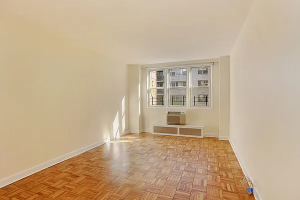 Rented by Corcoran | media 3