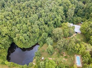 1300 Deep Run Rd, Cartersville, VA 23027