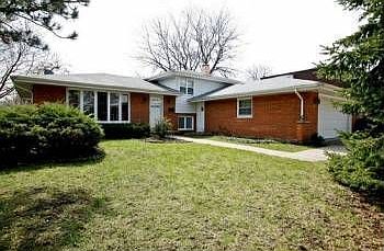 1st image of 18W183 Holly Ave