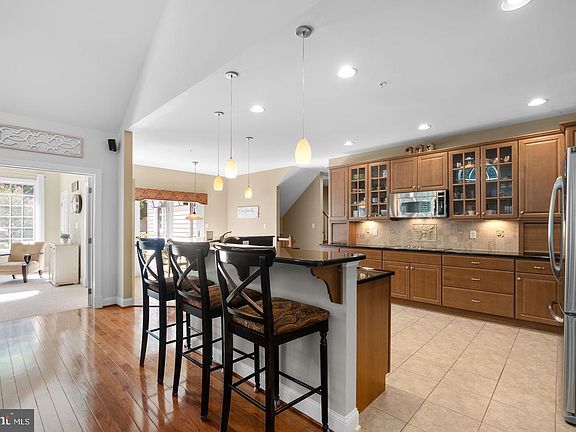 4th image of 4912 Ripplemead Ct