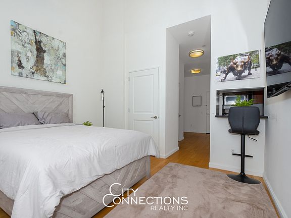 3rd image of 20 West St APT 19C