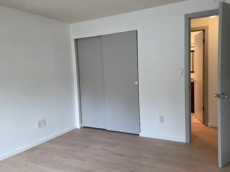3814 D Pl SE #2 — Photo 5
