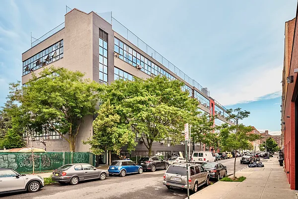 Rented by Carnegie Management Inc | media 18