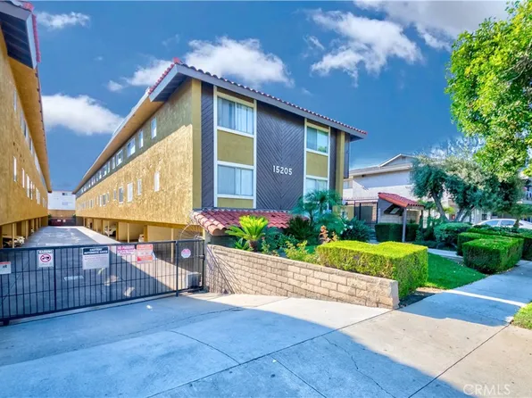 15205 S Budlong Ave APT 24, Gardena, CA 90247