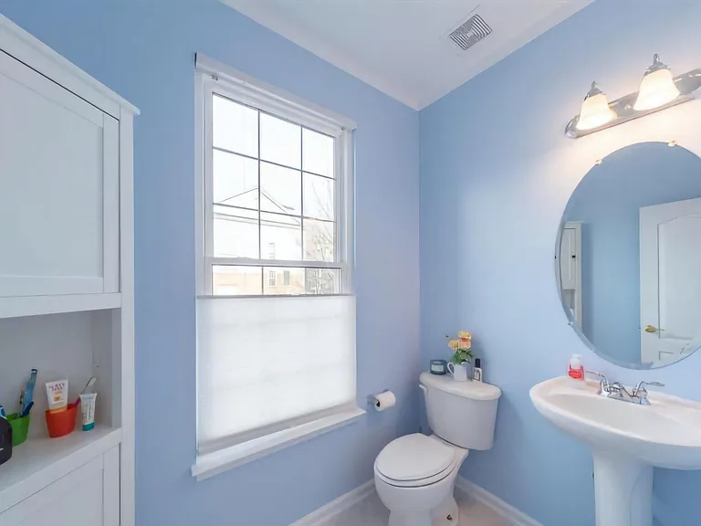 6931 Rolling Creek Way — Photo 8