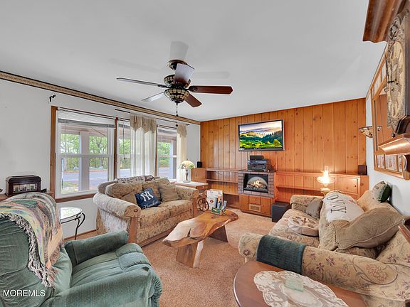 5th image of 1708 Forge Pond Road