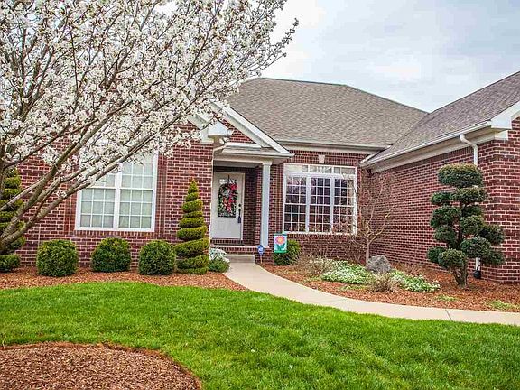 4th image of 220 Sutters Mill Dr