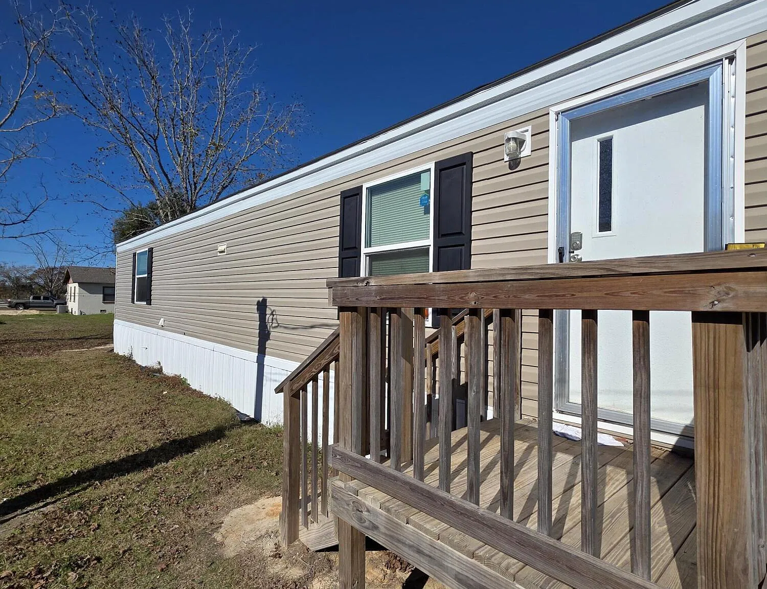 3 bed, 1000 sqft, $1,500 — Photo 1