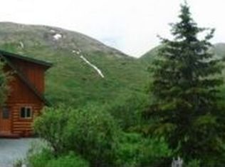 646 Wolf Dr, Eagle River, AK 99577