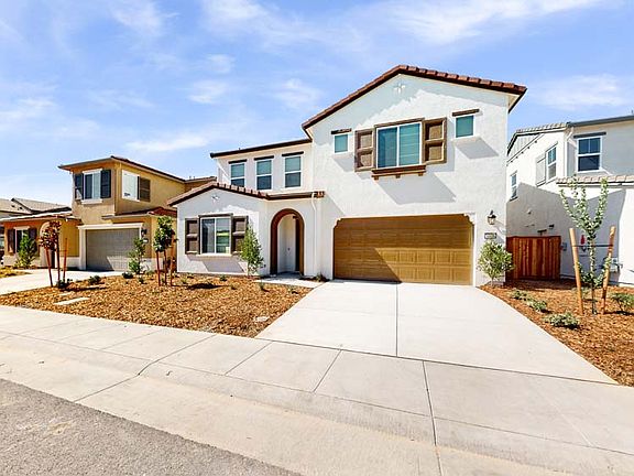Radiance Homesite 93 6009 Firelight Drive