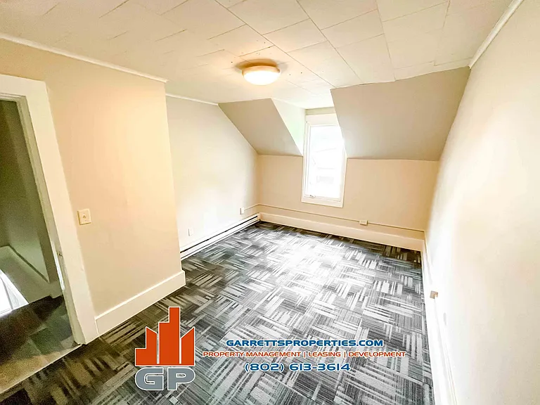 40 1st St #3 — Photo 4