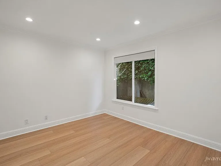 2714 Noriega St — Photo 22