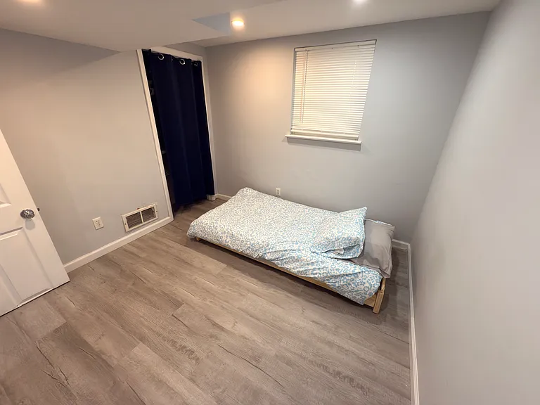220 Bergen St #1 — Photo 16