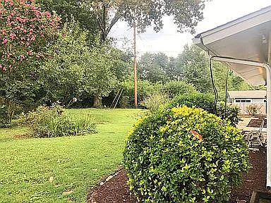 912 Wesley Rd — Photo 7