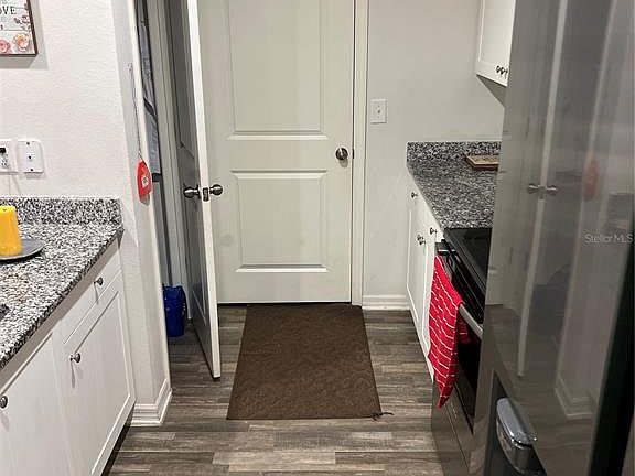 4th image of 106 Orchid Ct