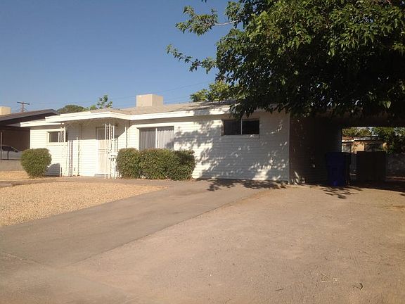 3rd image of 1840 Chilton Dr