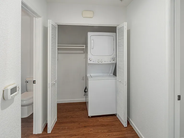 laundry and hlall