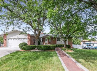 1148 E Raymond Rd, Fruit Heights, UT 84037