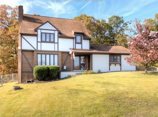 1415 Lyndale Dr, Charleston, WV 25314