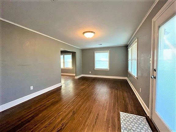 4th image of 714 NW 30th St #1307.5
