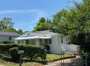 32 Sumlar Dr, Greenville, SC 29607